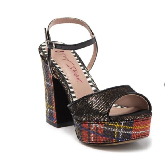 NWT Betsey Johnson Alaia Plaid Print 70's Retro Boho Platform Heel Size 8.5 - Picture 1 of 3